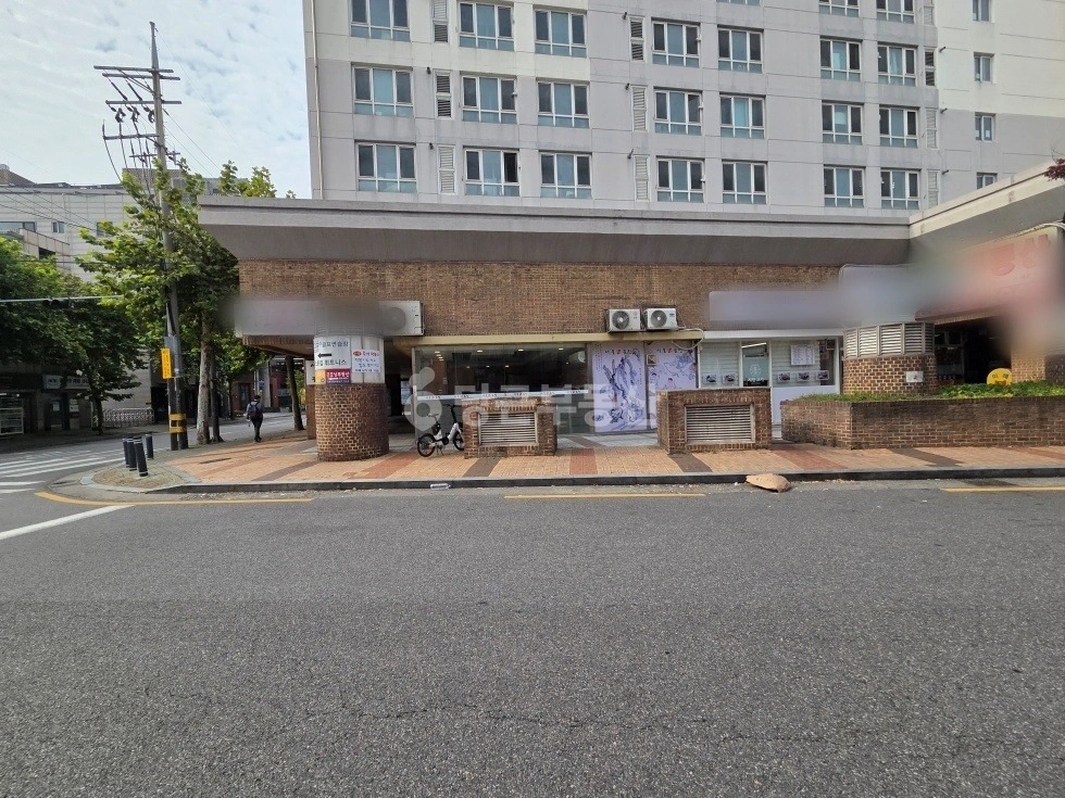 서울특별시 마포구 서교동 상가 사진 1