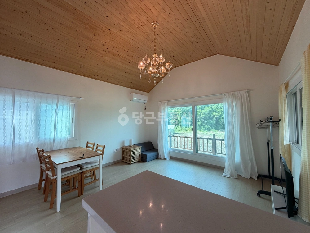 제주특별자치도 제주시 조천읍 단독/전원주택 사진 1