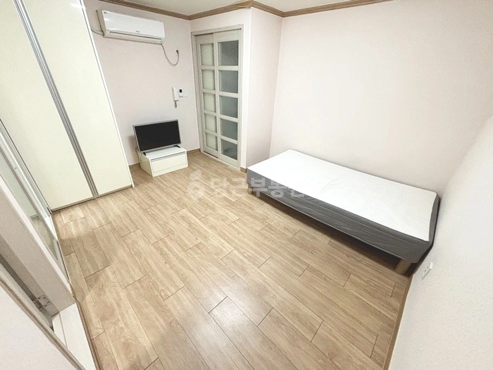 부산광역시 동래구 온천동 원룸 사진 1