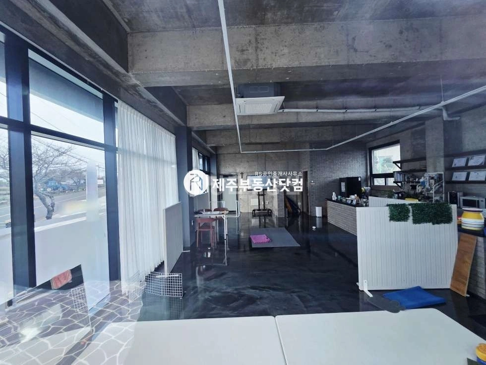 제주특별자치도 제주시 한림읍 상가 사진 1