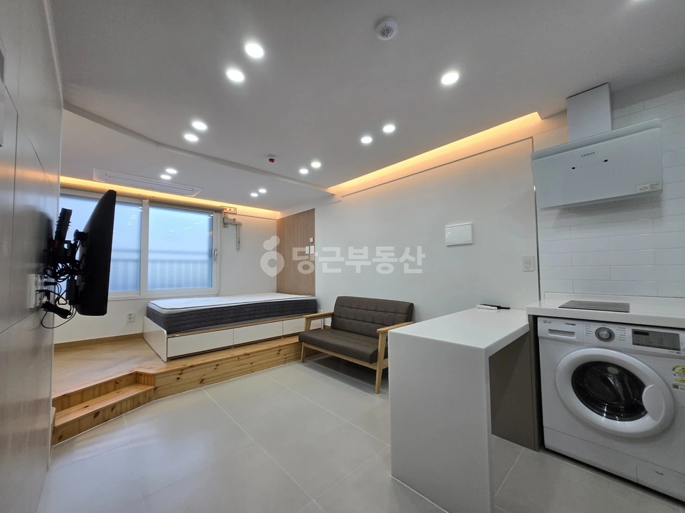 대전광역시 유성구 봉명동 원룸 사진 1