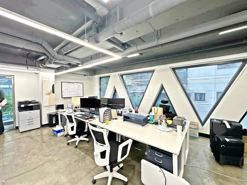 서울특별시 강남구 역삼동 사무실 사진 1