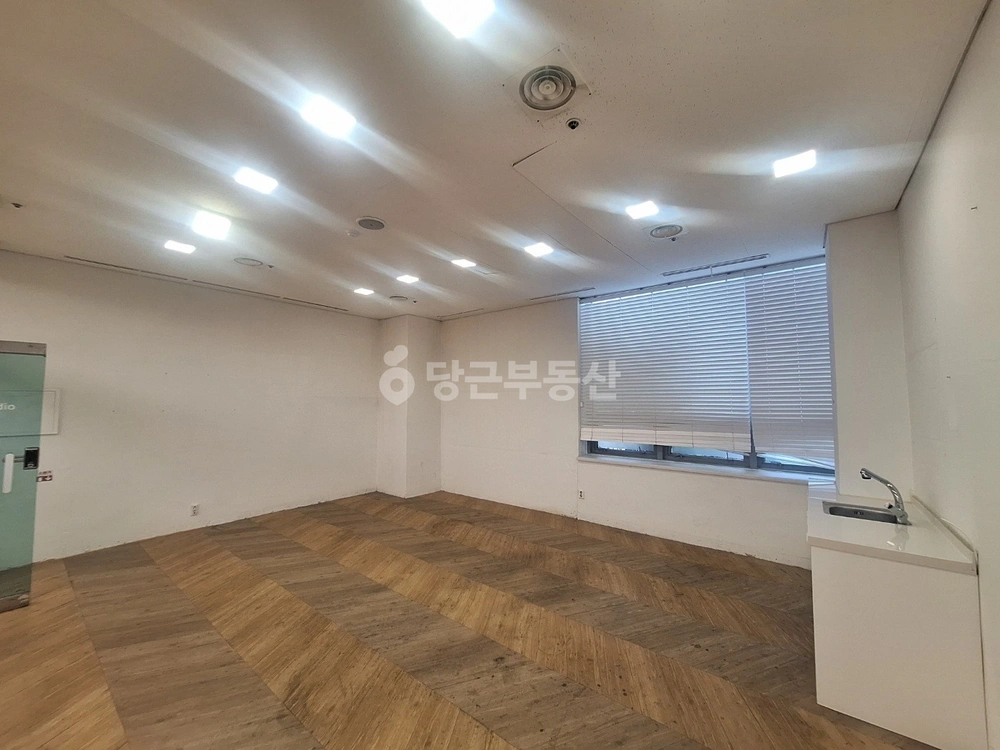 대구광역시 중구 삼덕동2가 상가 사진 1