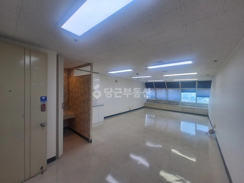 대구광역시 중구 삼덕동2가 상가 사진 1
