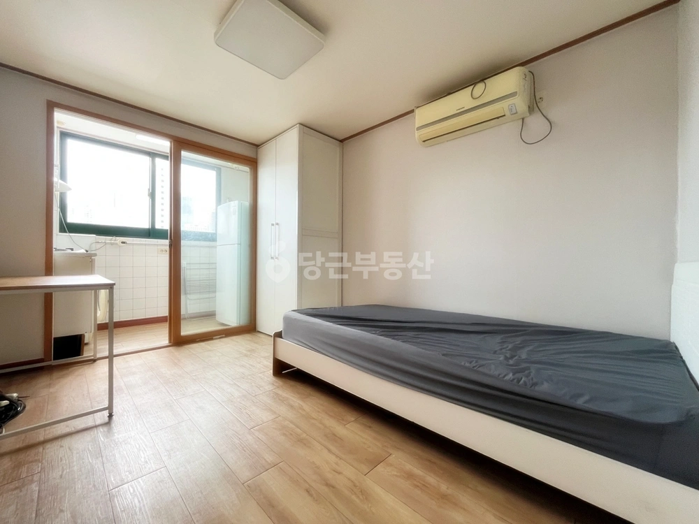 부산광역시 부산진구 전포동 원룸 사진 1