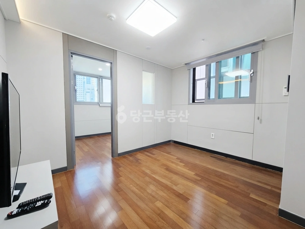 부산광역시 동래구 온천동 오피스텔 사진 1