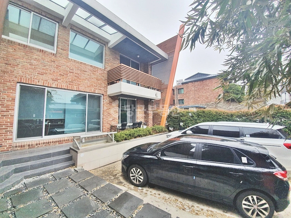 서울특별시 강남구 역삼동 건물 사진 1