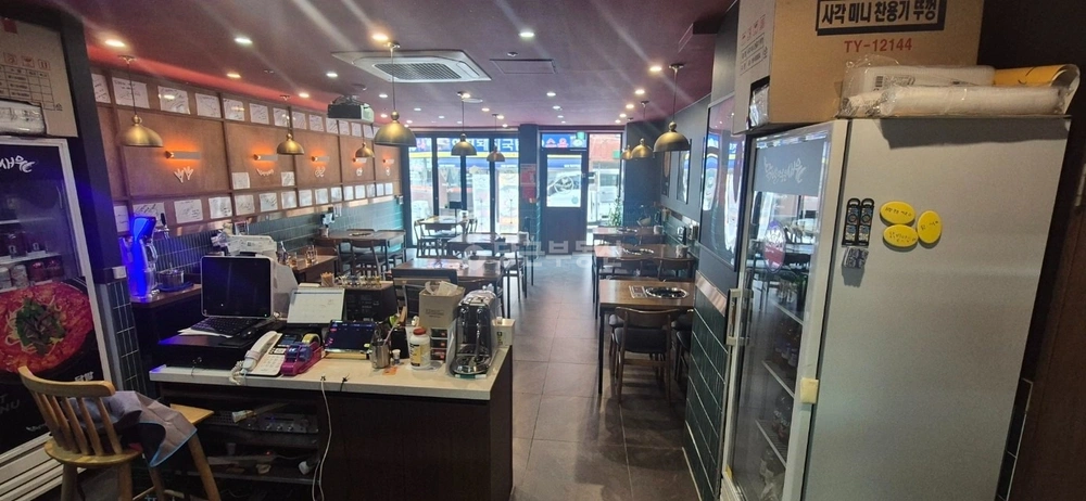 부산광역시 남구 대연동 상가 사진 1