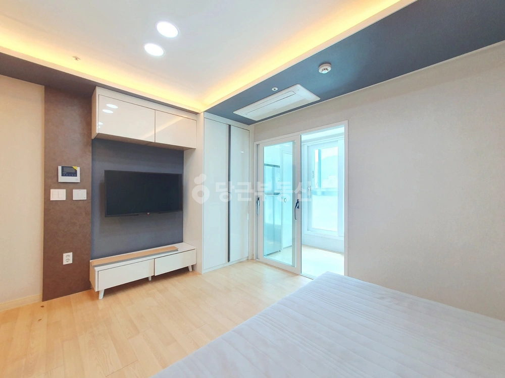 부산광역시 수영구 망미동 원룸 사진 1