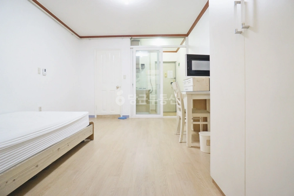 경기도 수원시 영통구 영통동 원룸 사진 1