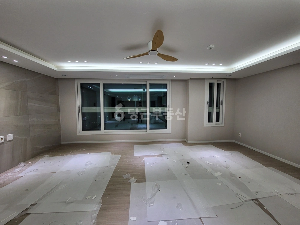 인천광역시 연수구 송도동 아파트 사진 1