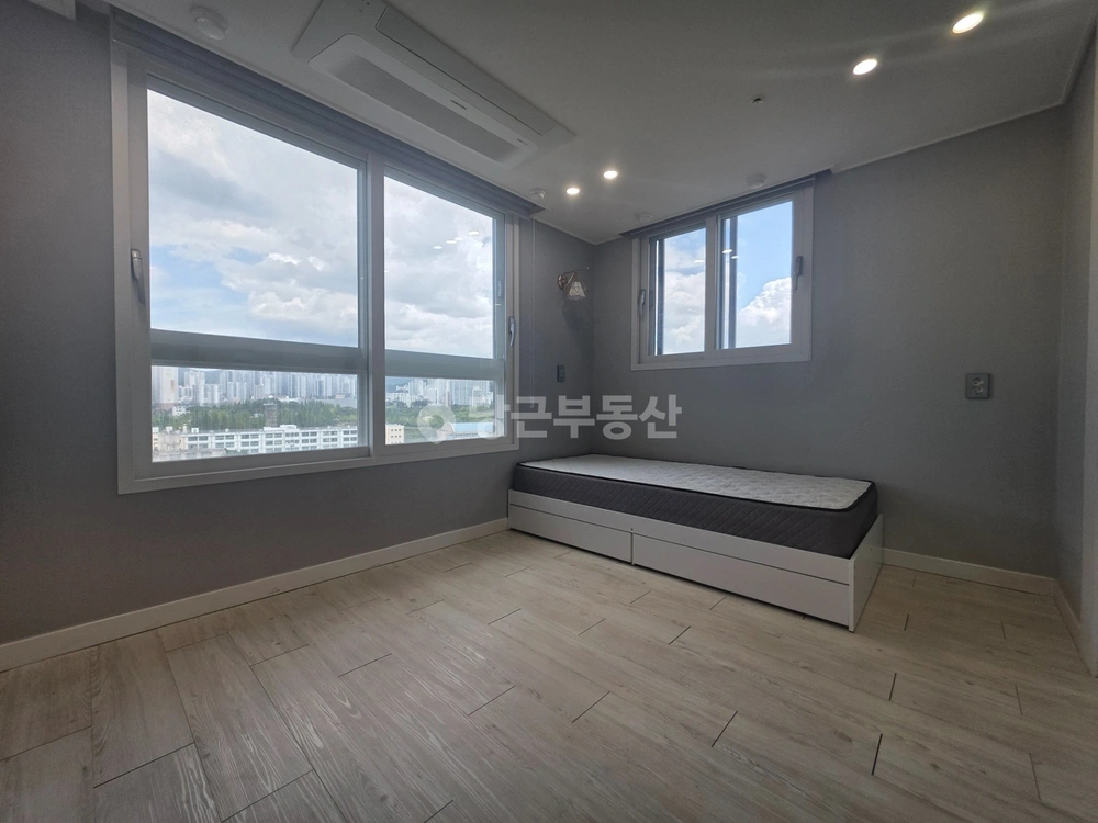 부산광역시 부산진구 부전동 오피스텔 사진 1