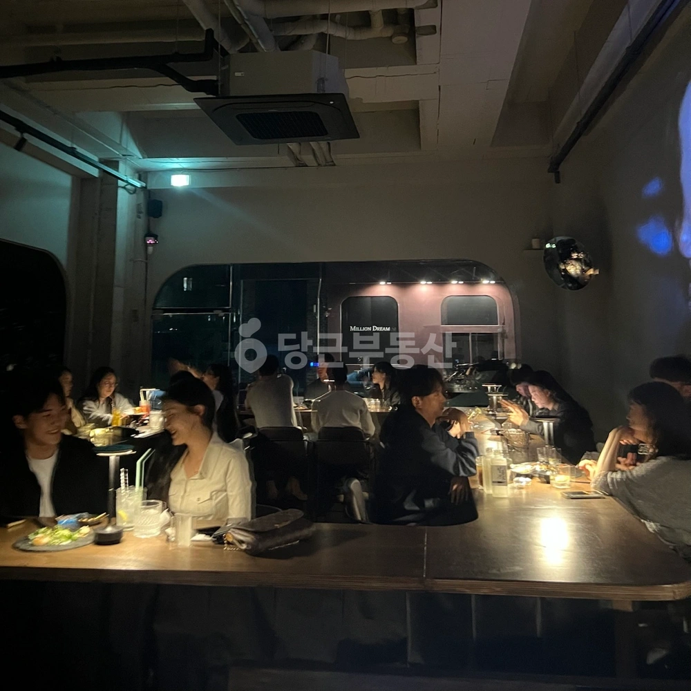 충청남도 천안시 서북구 불당동 상가 사진 1