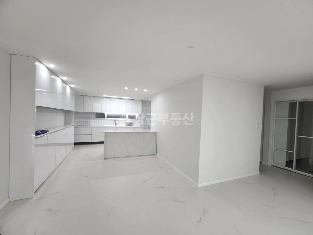 울산광역시 중구 다운동 아파트 사진 1
