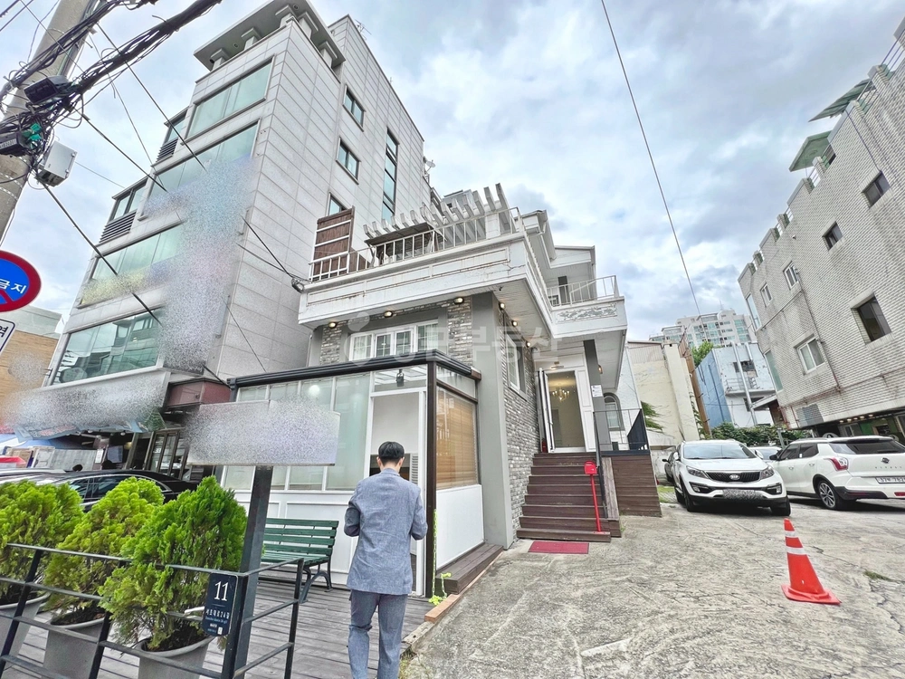 서울특별시 서초구 방배동 건물 사진 1