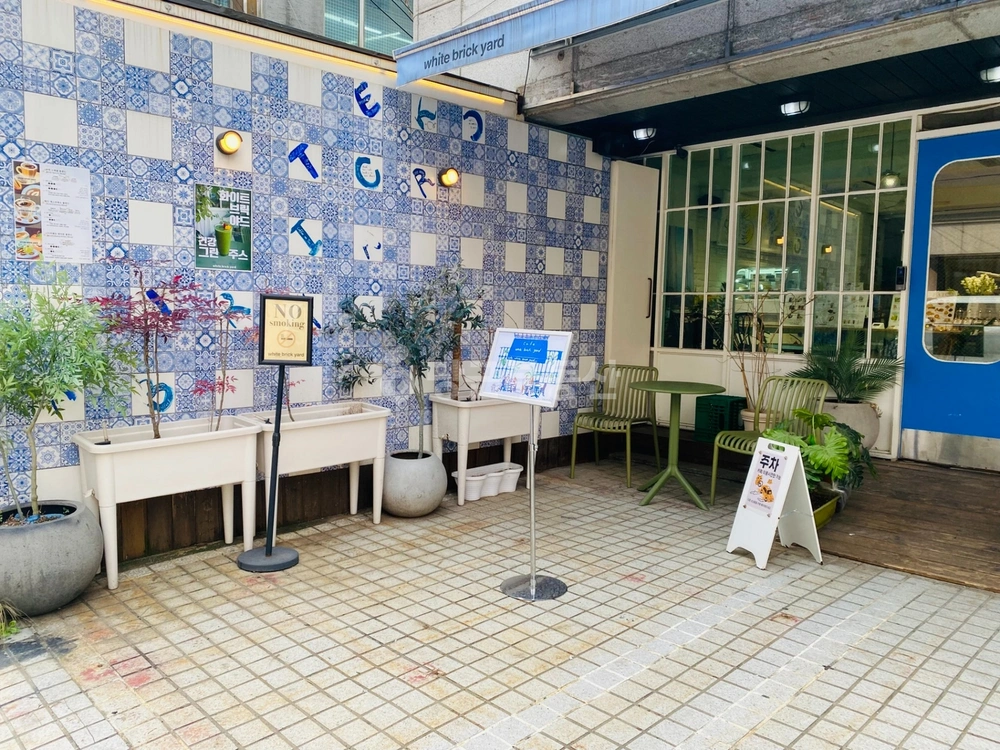 서울특별시 중구 신당동 상가 사진 1