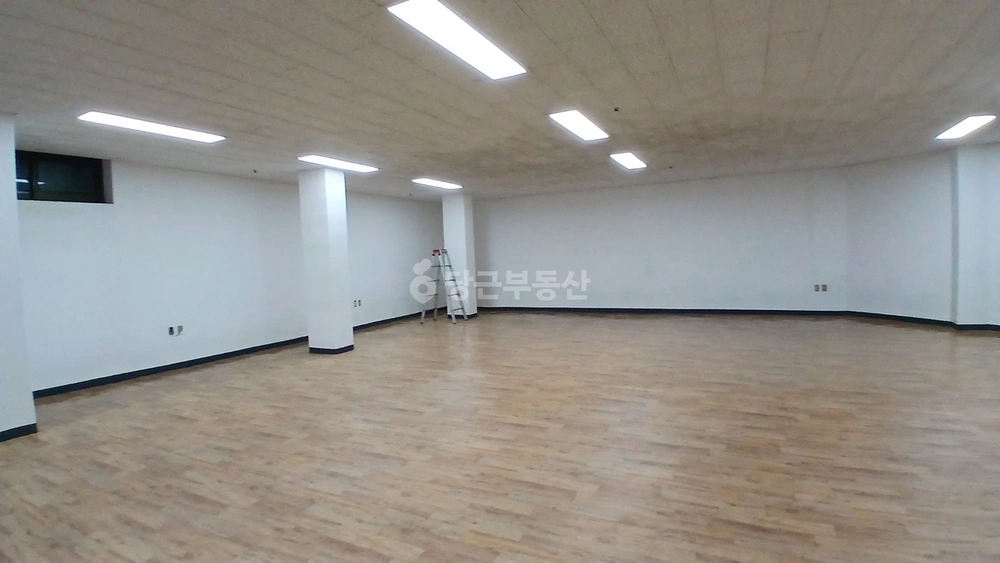 서울특별시 강남구 역삼동 상가 사진 1