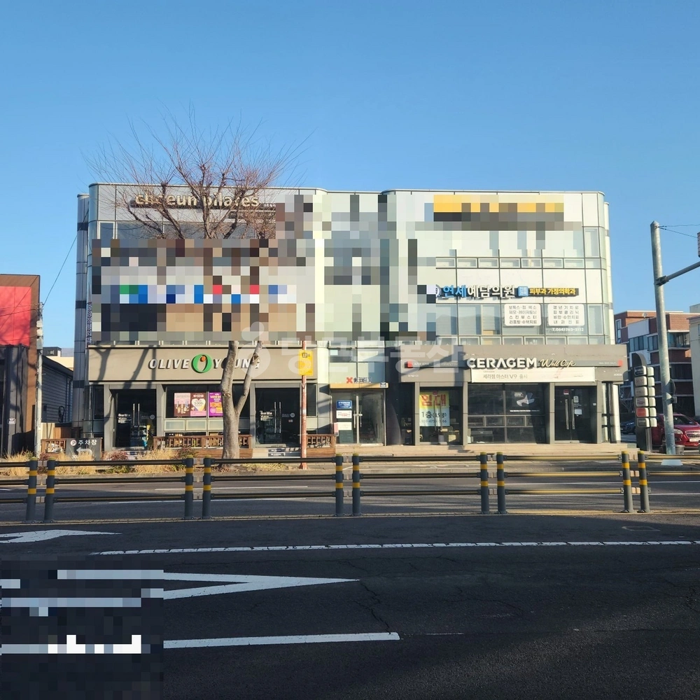 제주특별자치도 서귀포시 동홍동 건물 사진 1