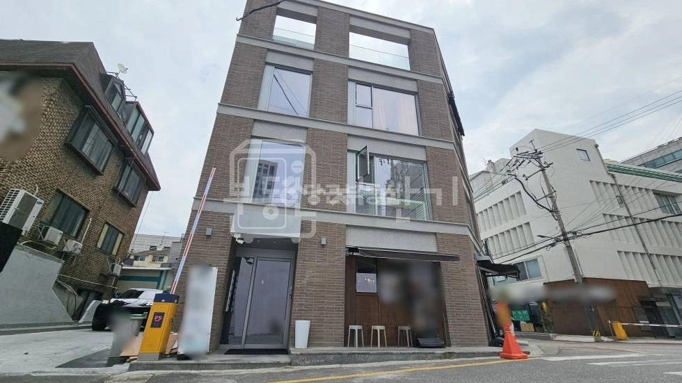 서울특별시 강남구 논현동 상가 사진 1