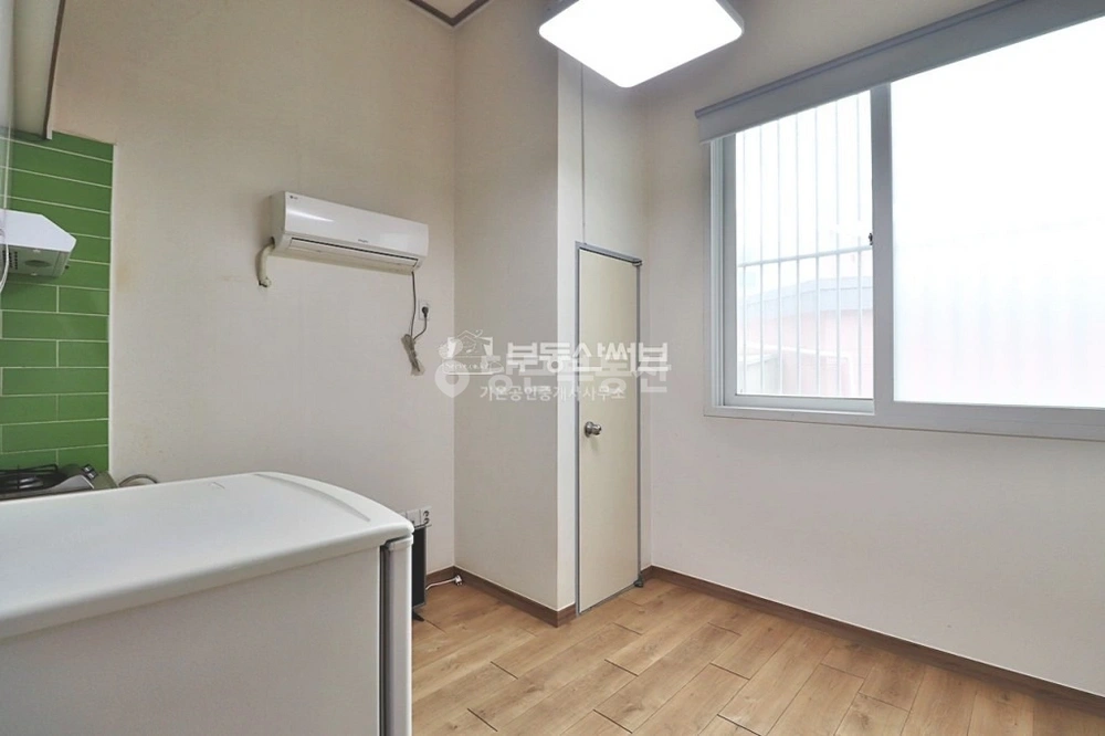 부산광역시 연제구 거제동 원룸 사진 1