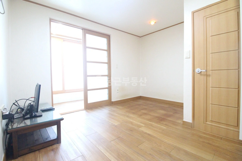 부산광역시 사하구 하단동 원룸 사진 1