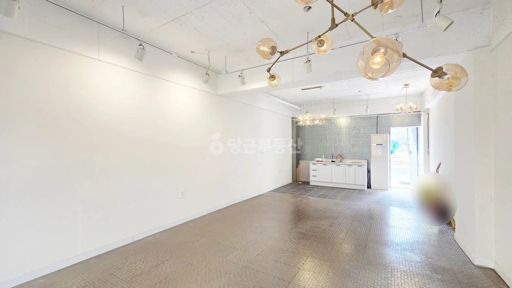 충청북도 청주시 흥덕구 복대동 상가 사진 1