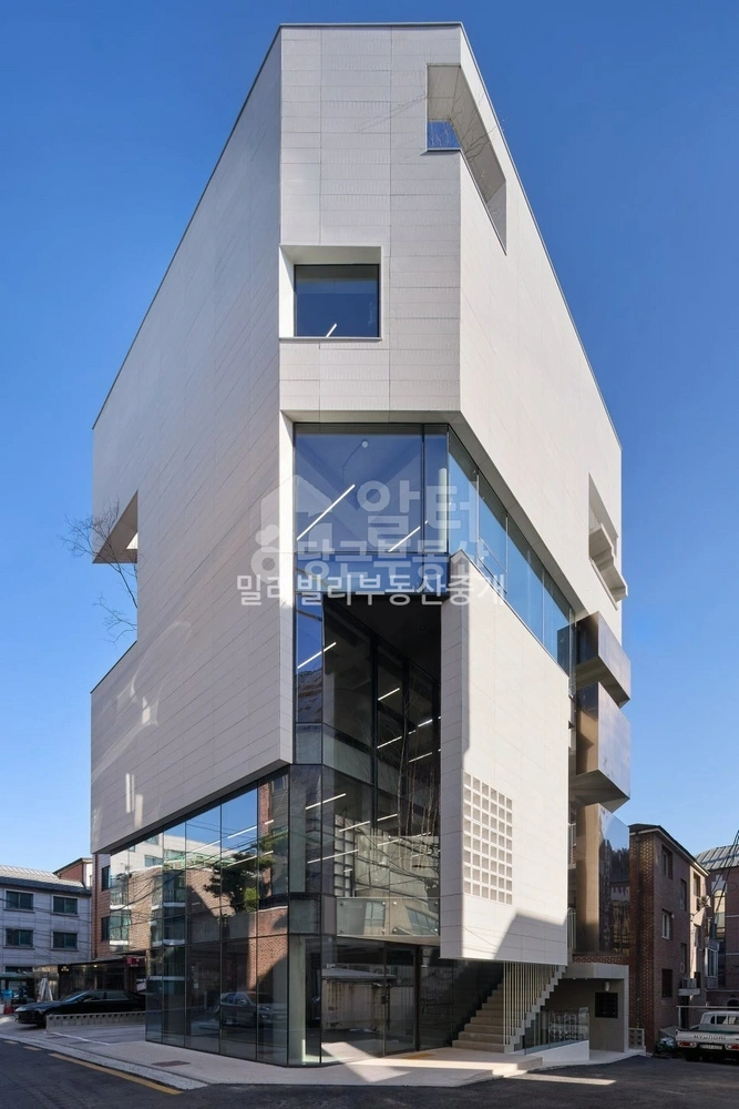 서울특별시 강남구 논현동 사무실 사진 1