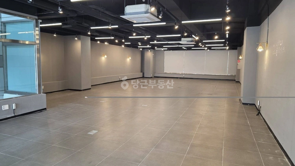 대전광역시 중구 용두동 상가 사진 1