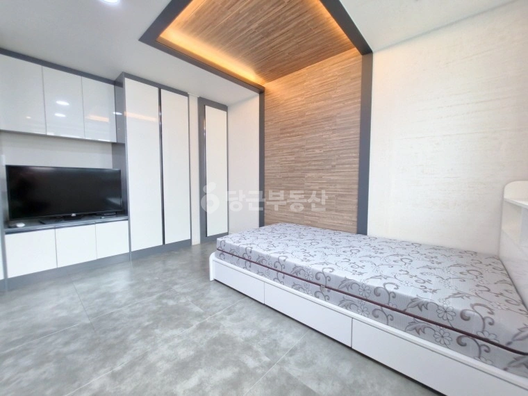 대전광역시 서구 탄방동 원룸 사진 1