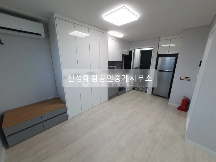 대전광역시 유성구 신성동 원룸 사진 1