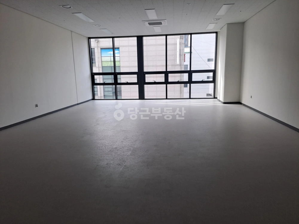 대전광역시 서구 용문동 사무실 사진 1