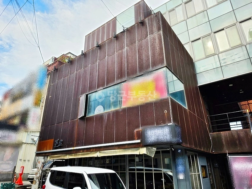 서울특별시 마포구 서교동 상가 사진 1