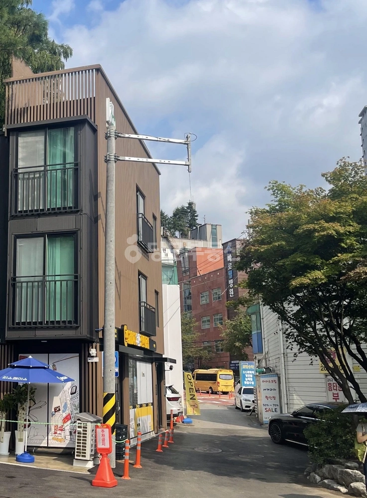 경기도 용인시 수지구 죽전동 상가 사진 1