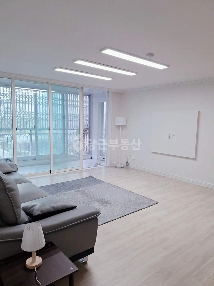 부산광역시 북구 화명동 아파트 사진 1