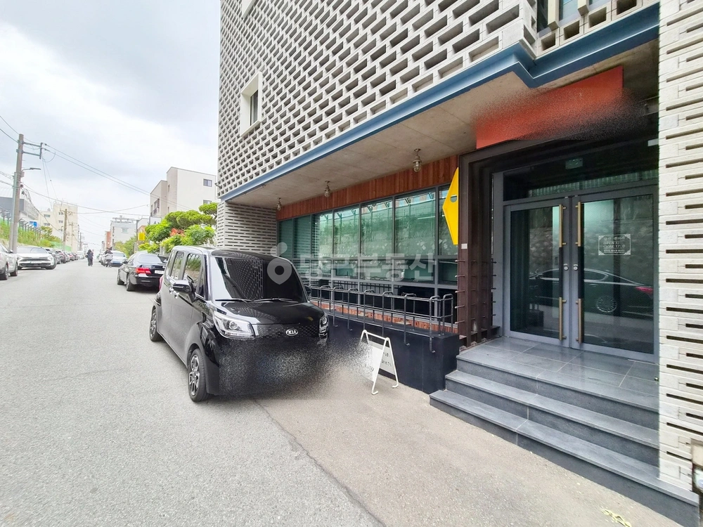 대구광역시 남구 대명동 상가 사진 1