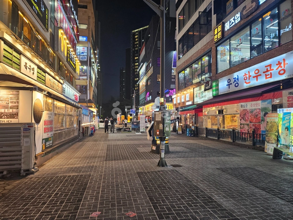 충청남도 천안시 서북구 불당동 상가 사진 1