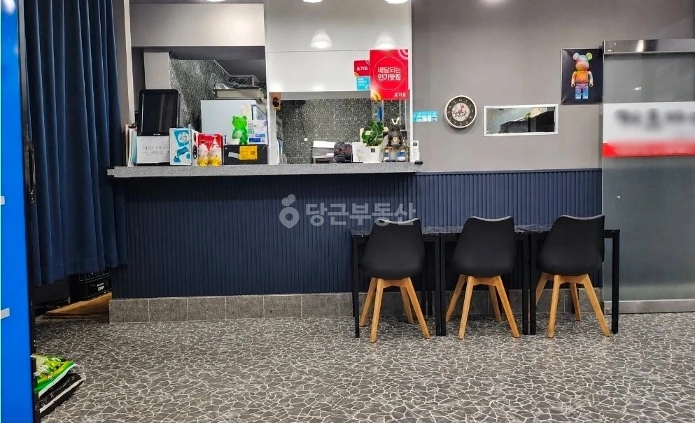 서울특별시 동작구 노량진동 상가 사진 1