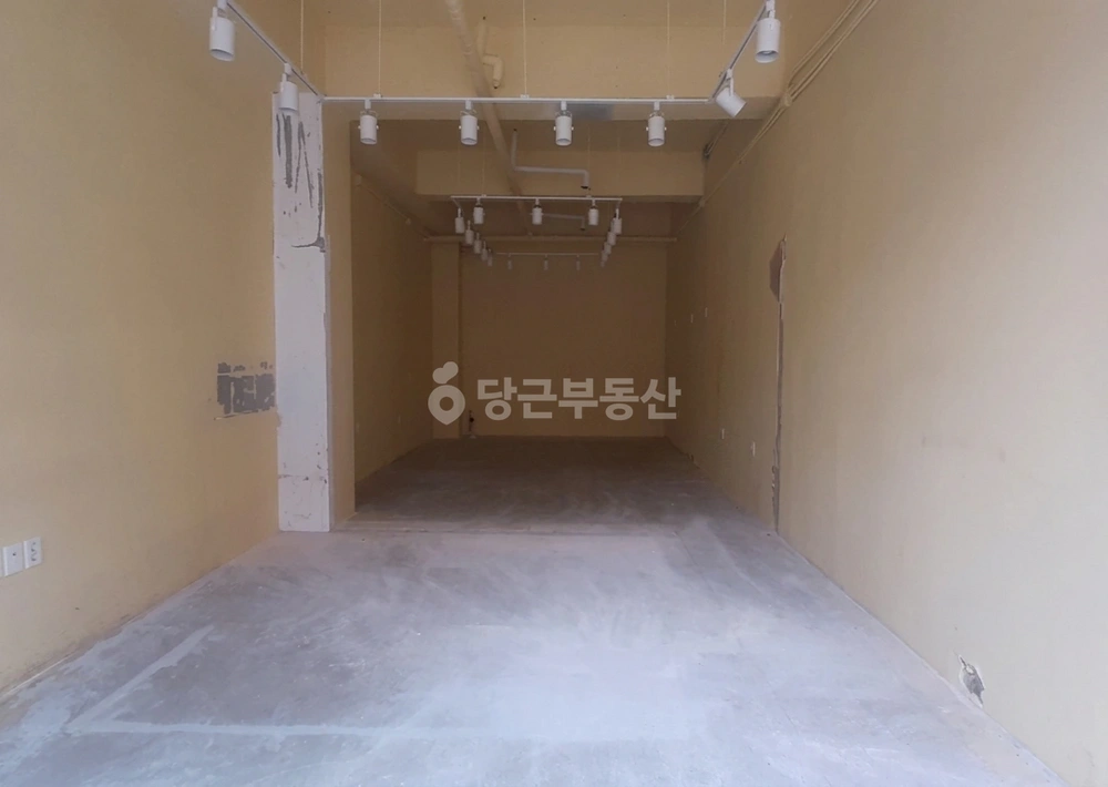 경기도 파주시 목동동 상가 사진 1