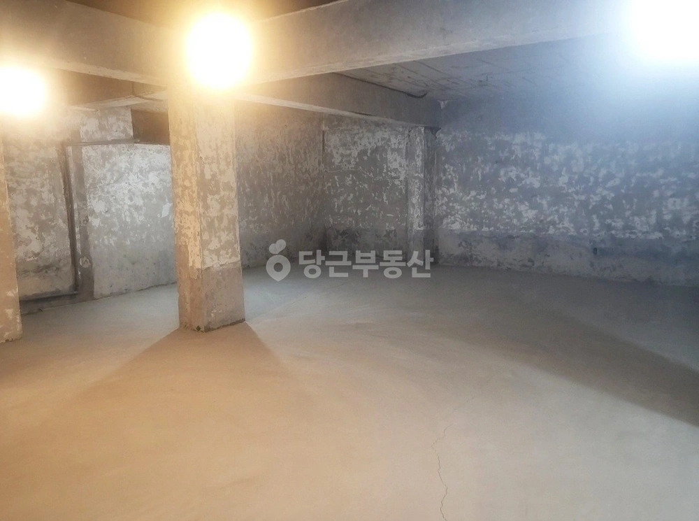 서울특별시 마포구 동교동 상가 사진 1