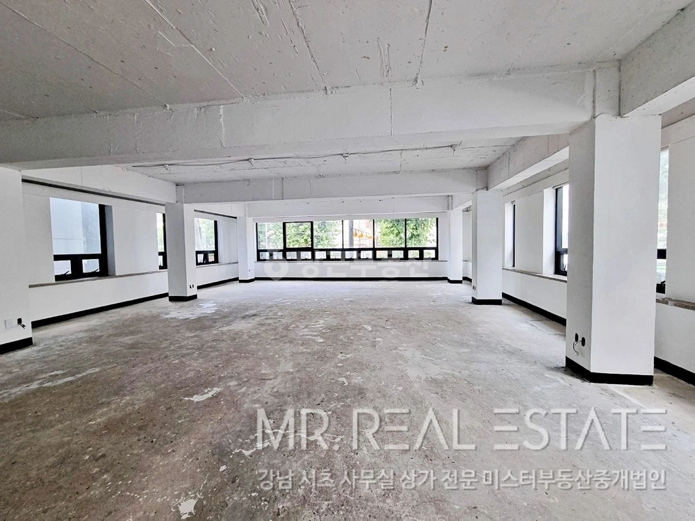 서울특별시 서초구 서초동 상가 사진 1