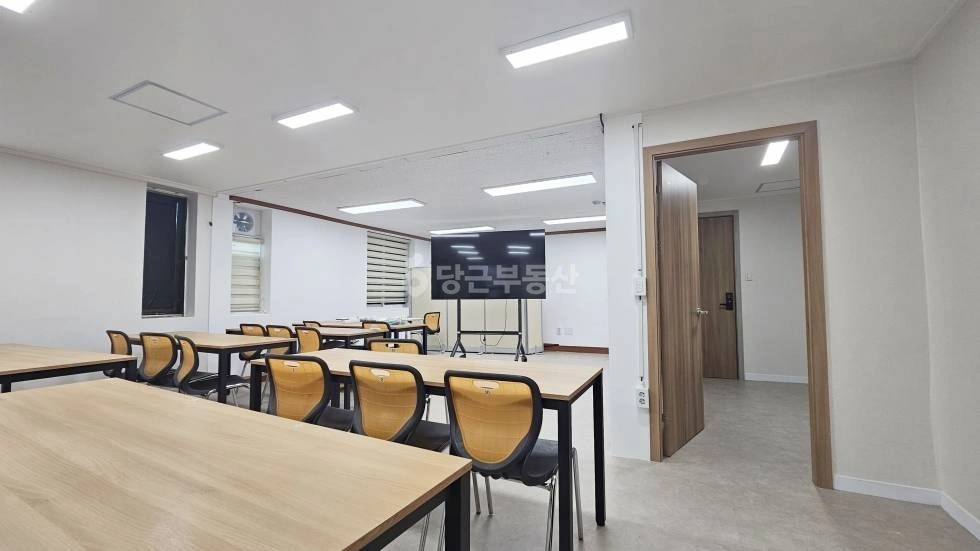 서울특별시 강남구 신사동 사무실 사진 1
