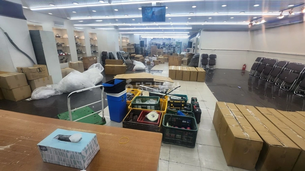부산광역시 북구 만덕동 상가 사진 1