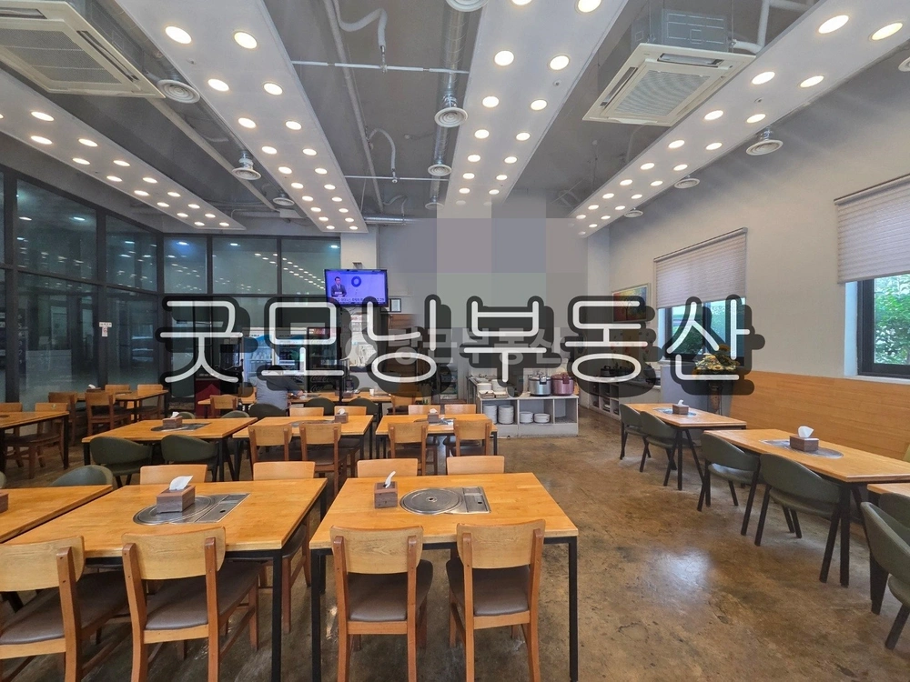 전남광주통합특별시 서구 화정동 상가 사진 1