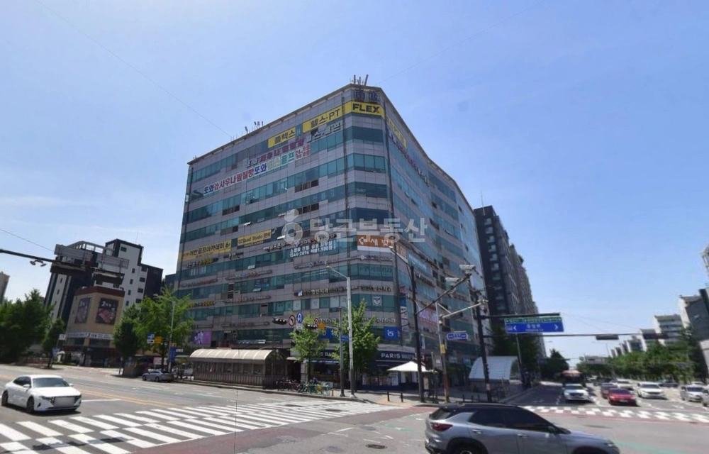 경기도 고양시 일산동구 백석동 사무실 사진 1