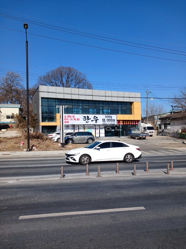 경기도 고양시 일산동구 사리현동 건물 사진 1
