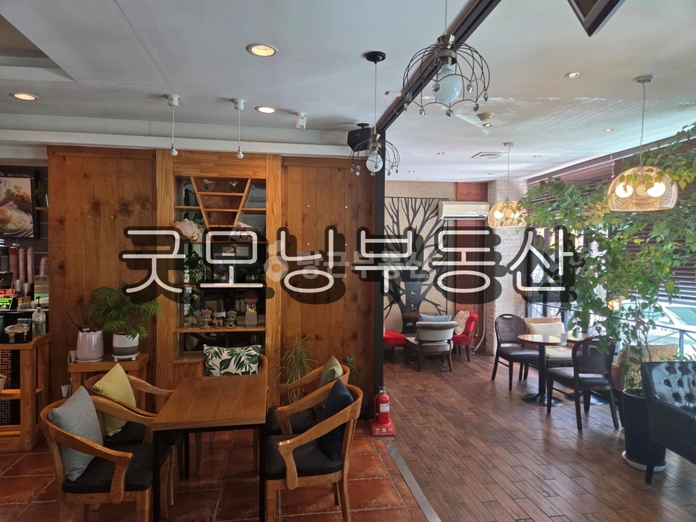전남광주통합특별시 서구 풍암동 상가 사진 1