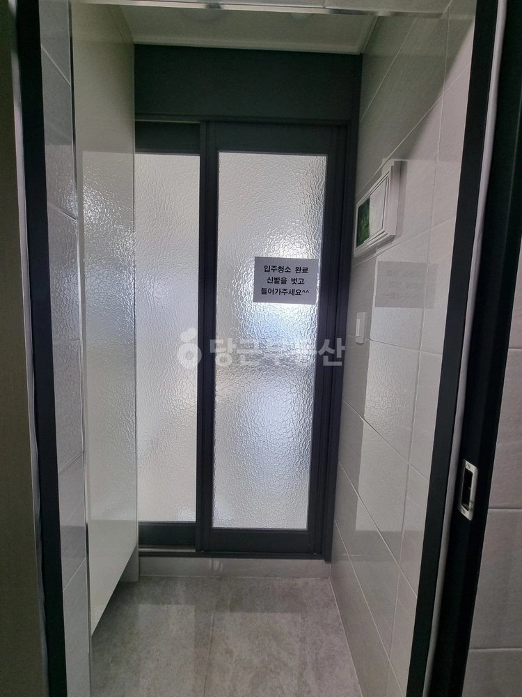 부산광역시 동래구 온천동 오피스텔 사진 1