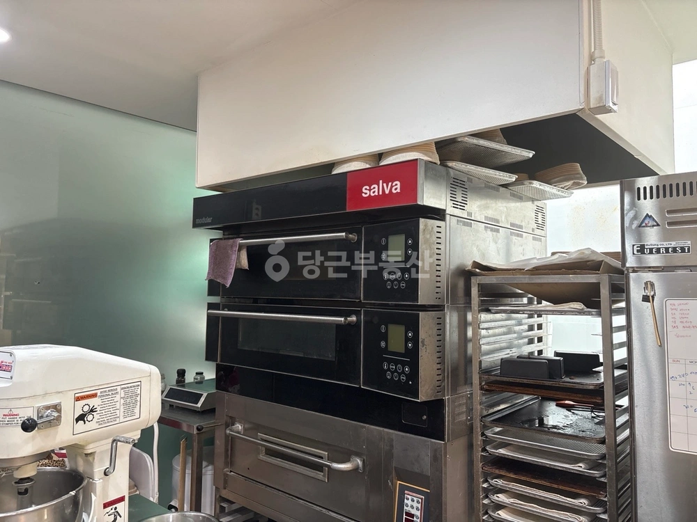 서울특별시 강서구 등촌동 상가 사진 1