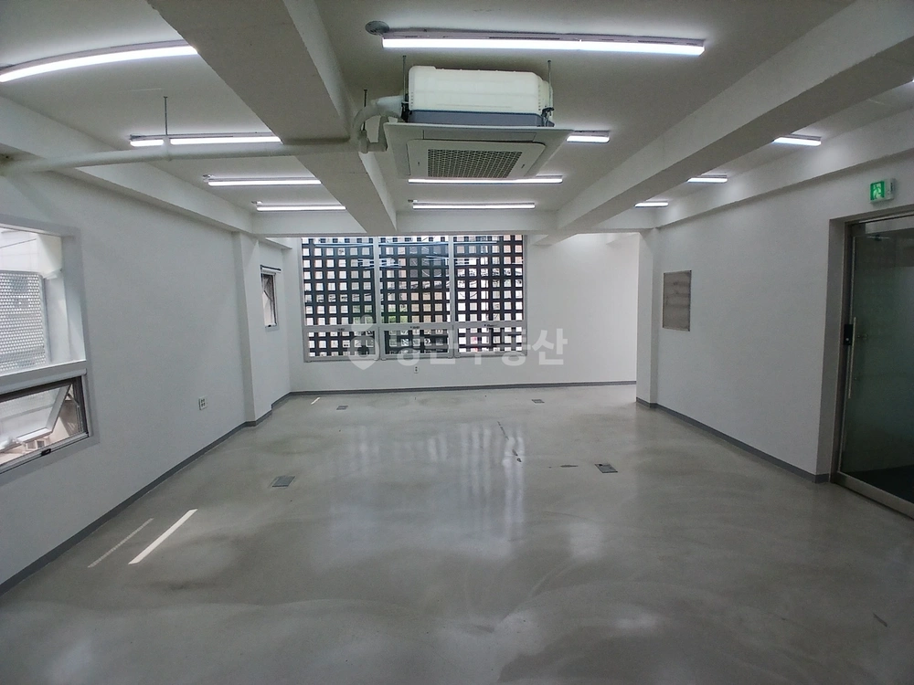 서울특별시 강남구 역삼동 사무실 사진 1