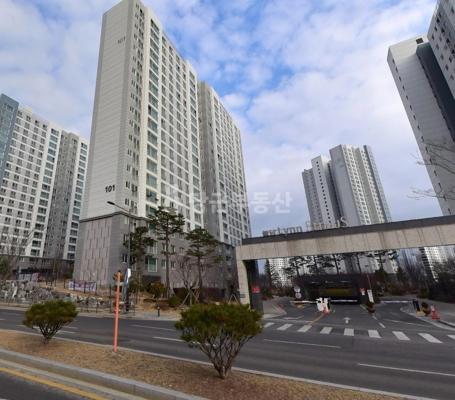충청남도 천안시 서북구 불당동 아파트 사진 1